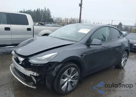 2023 Tesla Model Y Awd/Long Range Dual Motor All-Wheel Drive from USA, damaged, VIN 7SAYGDEE8PF966945